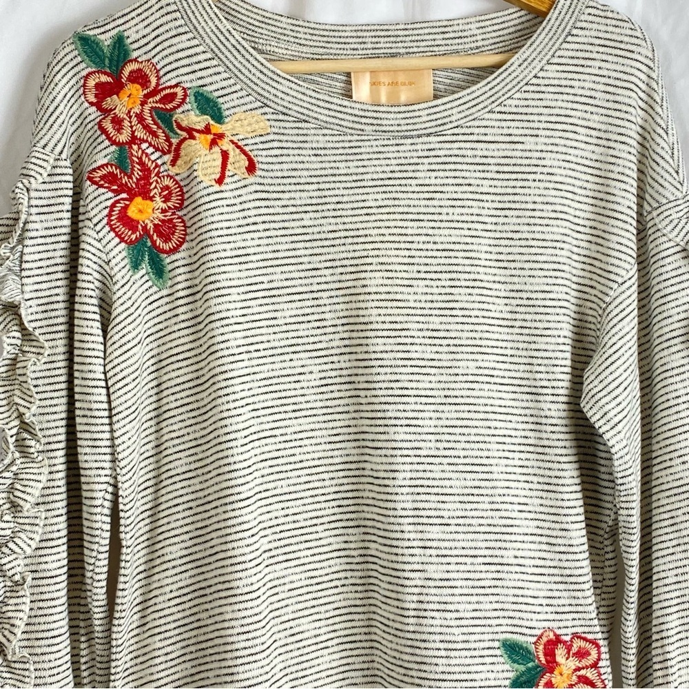 Skies Are Blue Womens Knit Top Stripe Embroidered Ruffle Pullover Shirt Size XS - Picture 3 of 16